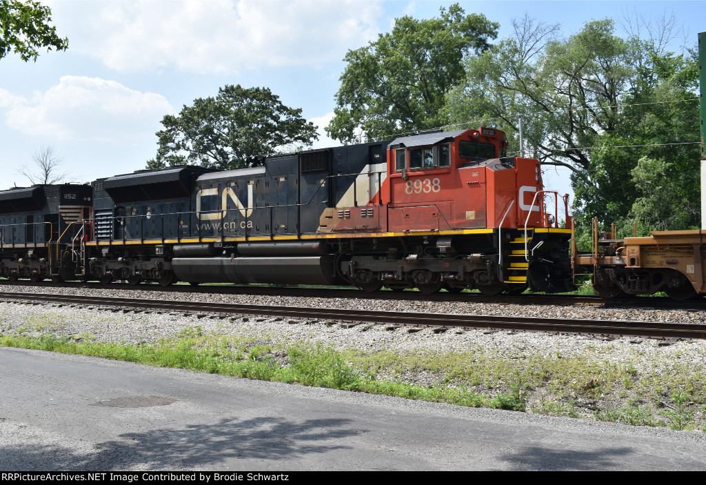 CN 8938